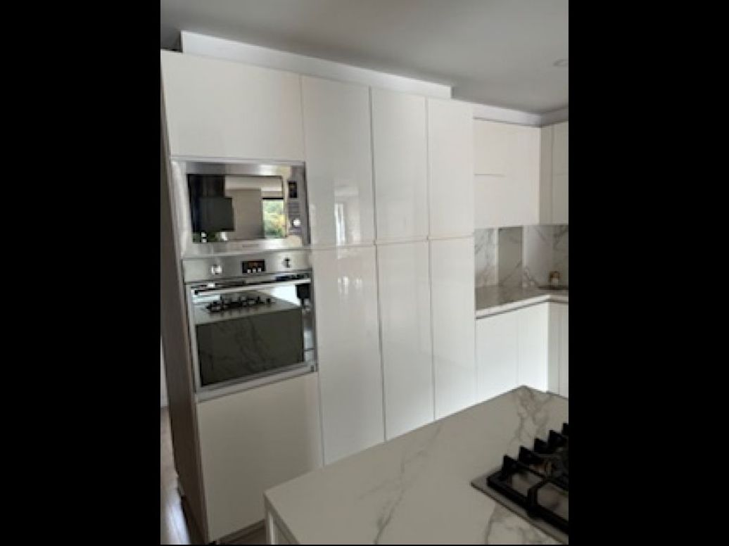 Apartamento de 3 alcobas en venta en Santa Barbara, Bogotá, 280 m² · foto 10 de 12