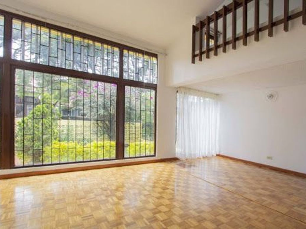 Casa de 4 alcobas en venta en La Floresta Norte, Bogotá, 205 m² · foto 7 de 20