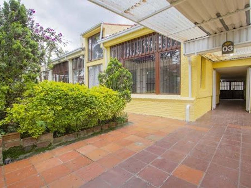 Casa de 4 alcobas en venta en La Floresta Norte, Bogotá, 205 m² · foto 4 de 20