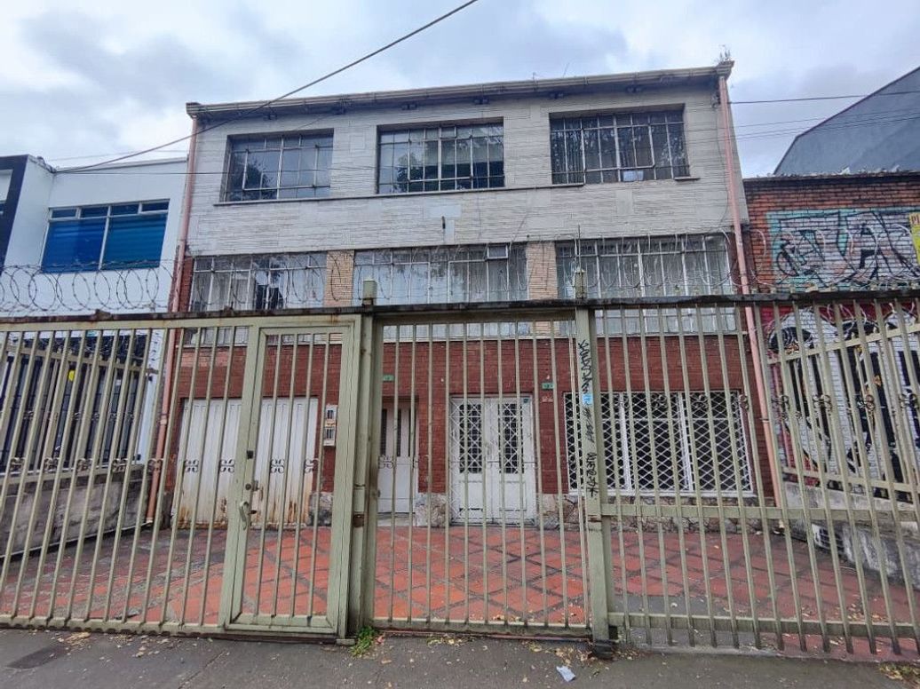 Casa en venta en San Luis, Bogotá · foto 4 de 6