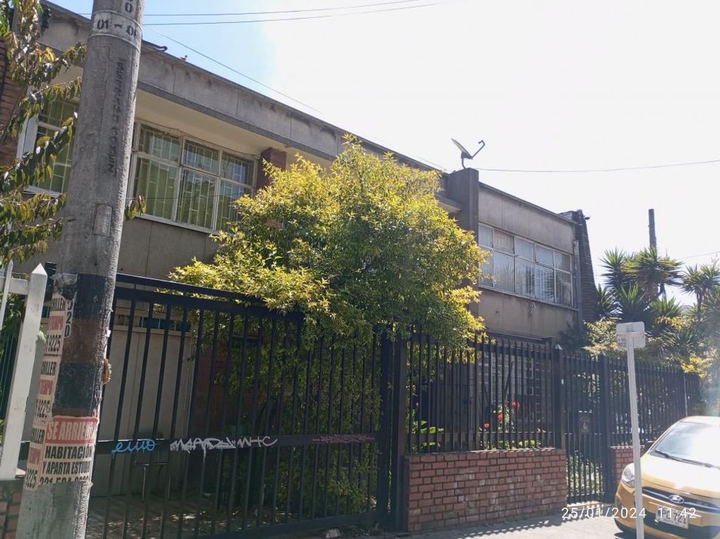 Casa de 5 alcobas en venta en Chapinero Sur Occidental, Bogotá, 363 m² · foto 7 de 13