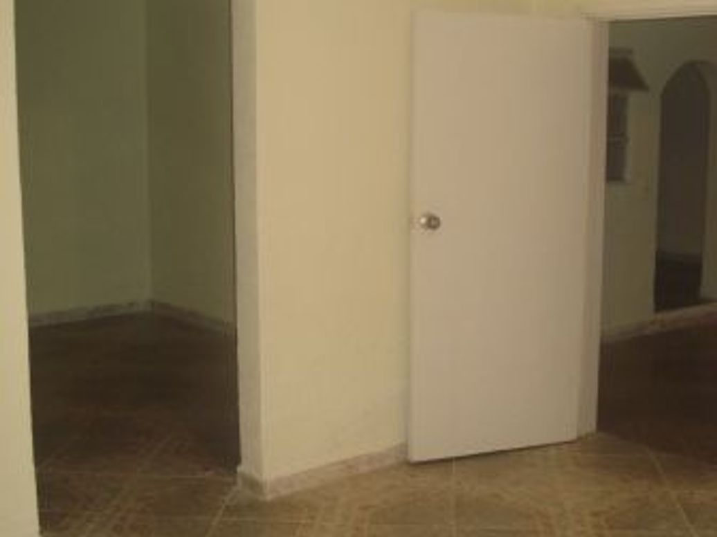 Casa de 6 alcobas en venta en La Castellana, Bogotá, 420 m² · foto 10 de 19