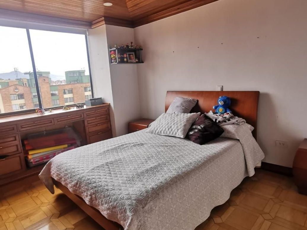 Apartamento de 3 alcobas en venta en La Esperanza Norte, Bogotá, 159 m² · foto 14 de 19