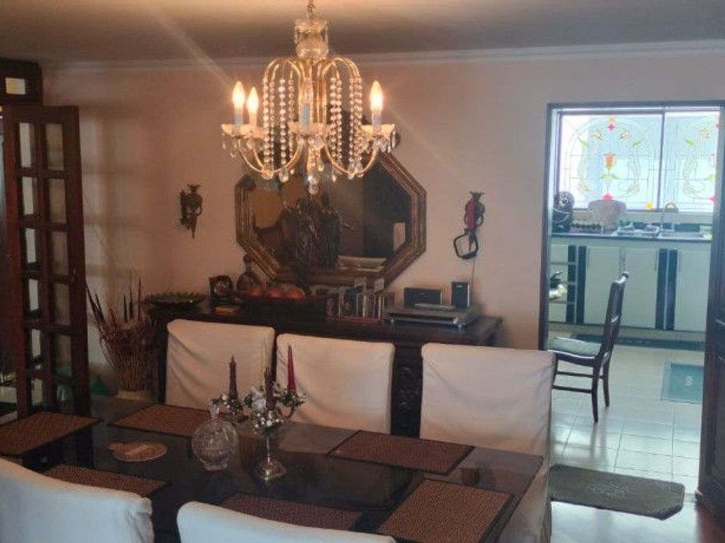 Apartamento de 4 alcobas en venta en Santa Barbara Central, Bogotá, 247 m² · foto 10 de 20