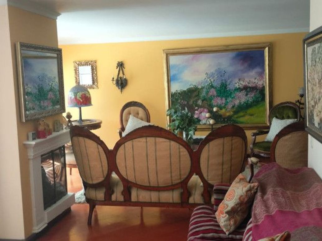 Apartamento de 4 alcobas en venta en Santa Barbara Central, Bogotá, 247 m² · foto 8 de 20
