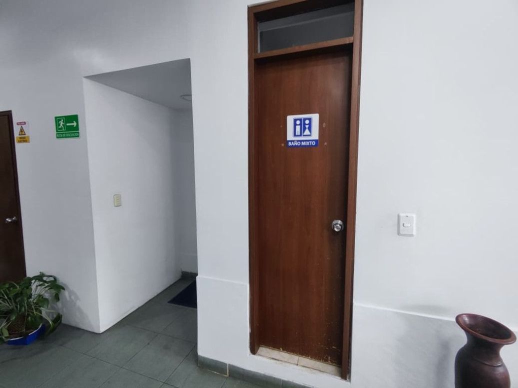 Casa de 3 alcobas en venta en San Luis, Bogotá, 322 m² · foto 8 de 18