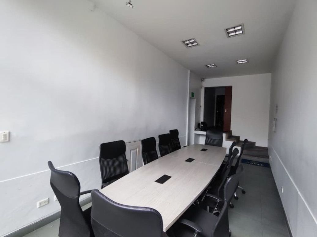 Casa de 3 alcobas en venta en San Luis, Bogotá, 322 m² · foto 10 de 18