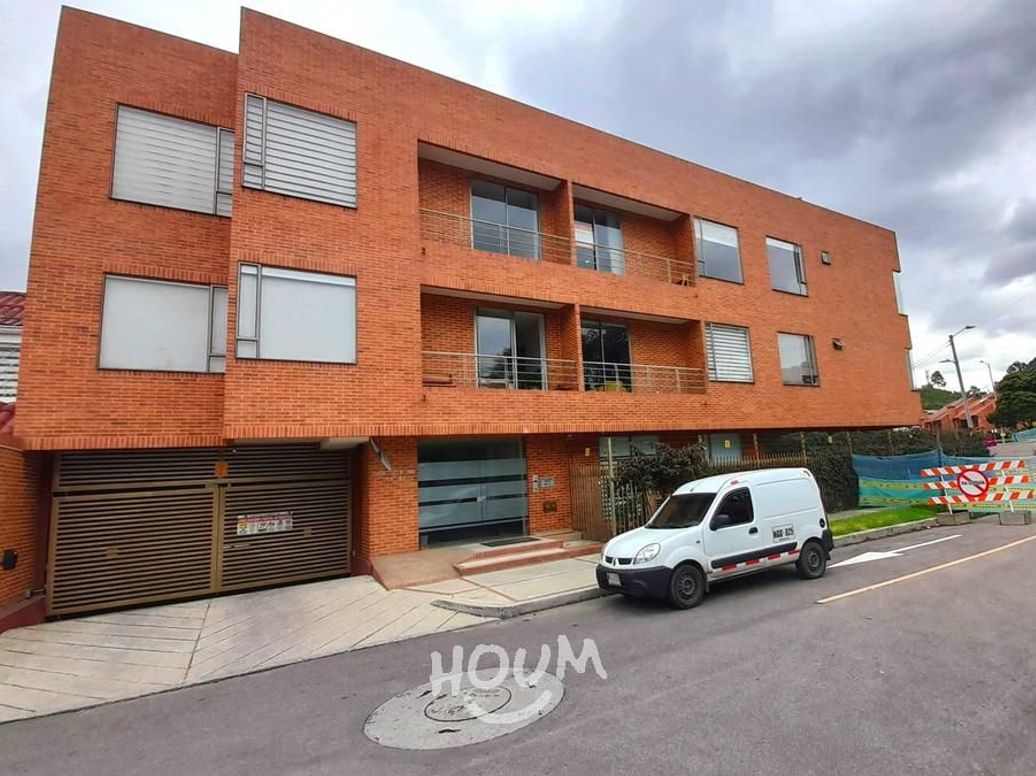 Apartamento de 2 alcobas en venta en Niza Norte, Bogotá, 84 m² · foto 2 de 20