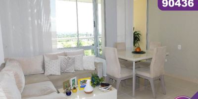 Apartamento en venta en la ciudad de Barranquilla ubicado en el barrio Puerta Dorada, en un edificio con vigilancia privada las 24 Horas y zonas sociales de entretenimiento. El edificio cuenta con 11 pisos, el apartamento se encuentra ubicado en el piso 5, con un área aproximada de 70.48 mts2, distribuidos en 3 habitaciones, 2 baños, la habitación principal cuenta con baño interno, sala-comedor, cocina semi integral, zona de labores, lado sombra, buena distribución en sus áreas con buenos y modernos acabados, es fresco y acogedor, su entorno es tranquilo, residencial con cómodas vías de acceso y facilidad al transporte público cercano, sobre el sector puede encontrar, parques y bombas de gasolina.