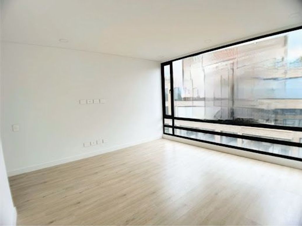Apartamento de 3 alcobas en venta en El Virrey, Bogotá, 149 m² · foto 16 de 20