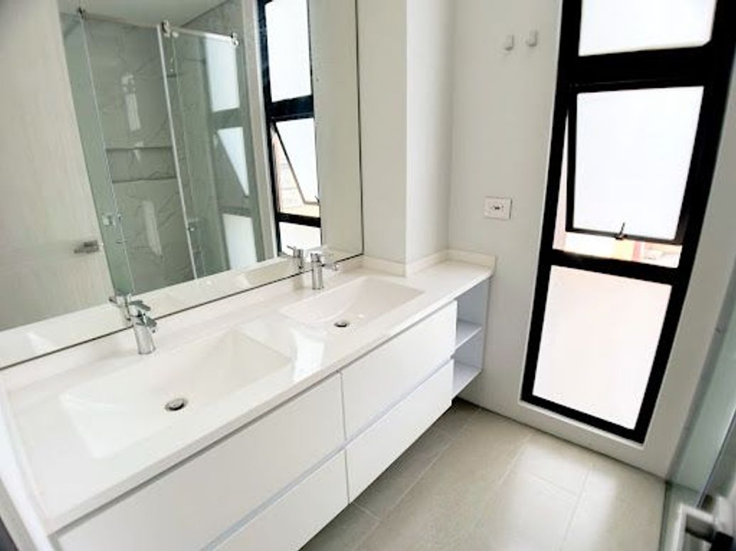 Apartamento de 3 alcobas en venta en El Virrey, Bogotá, 149 m² · foto 17 de 20