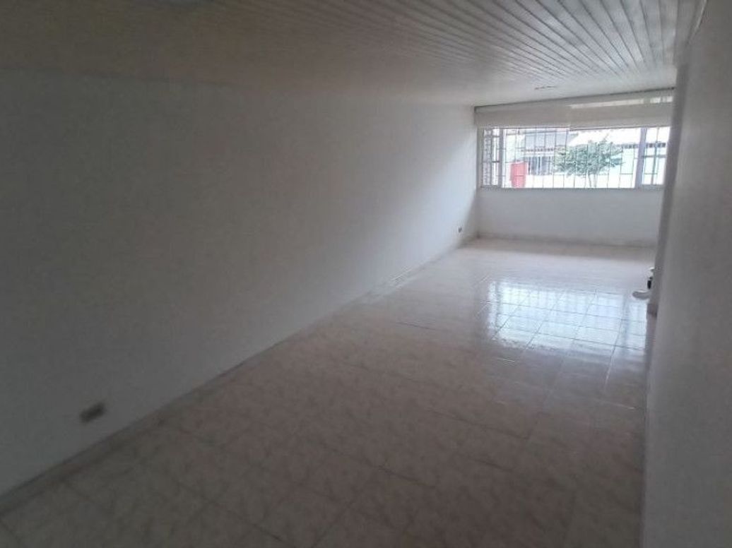 Casa de 4 alcobas en venta en Los Andes, Bogotá, 147 m² · foto 8 de 14