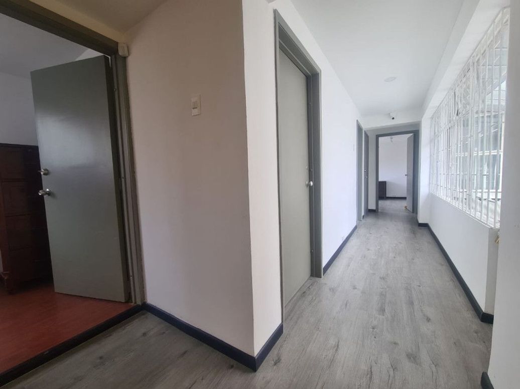 Casa de 5 alcobas en venta en Banco Central, Bogotá, 233 m² · foto 20 de 20