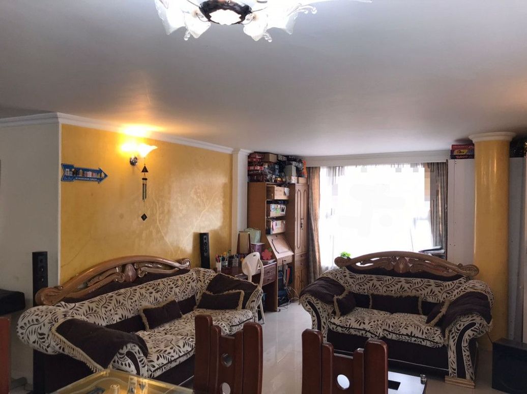 Apartamento de 3 alcobas en venta en Belalcázar, Bogotá, 110 m² · foto 3 de 11