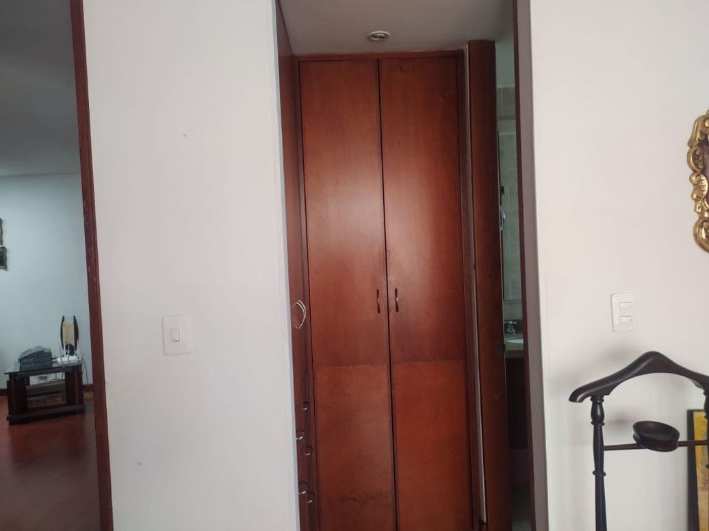 Apartamento de 4 alcobas en venta en San Patricio, Bogotá, 152 m² · foto 6 de 20