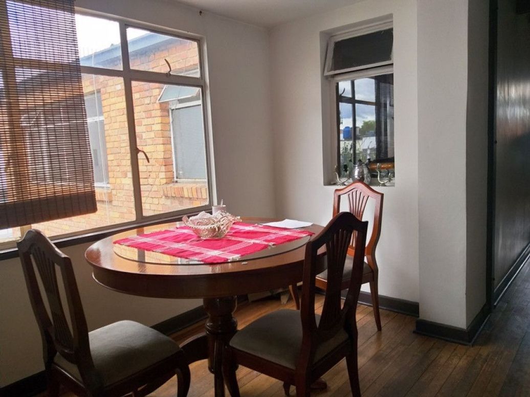 Casa de 8 alcobas en venta en La Soledad, Bogotá, 529 m² · foto 6 de 8