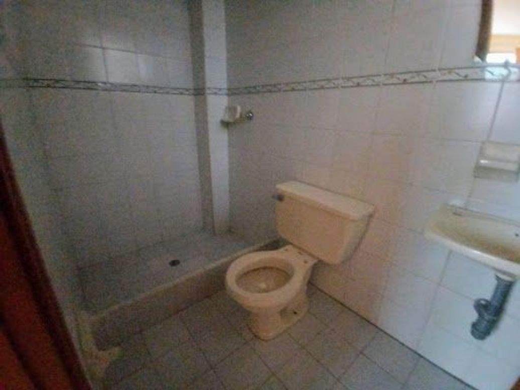 Casa de 3 alcobas en venta en Normandia Occidental, Bogotá, 200 m² · foto 12 de 20