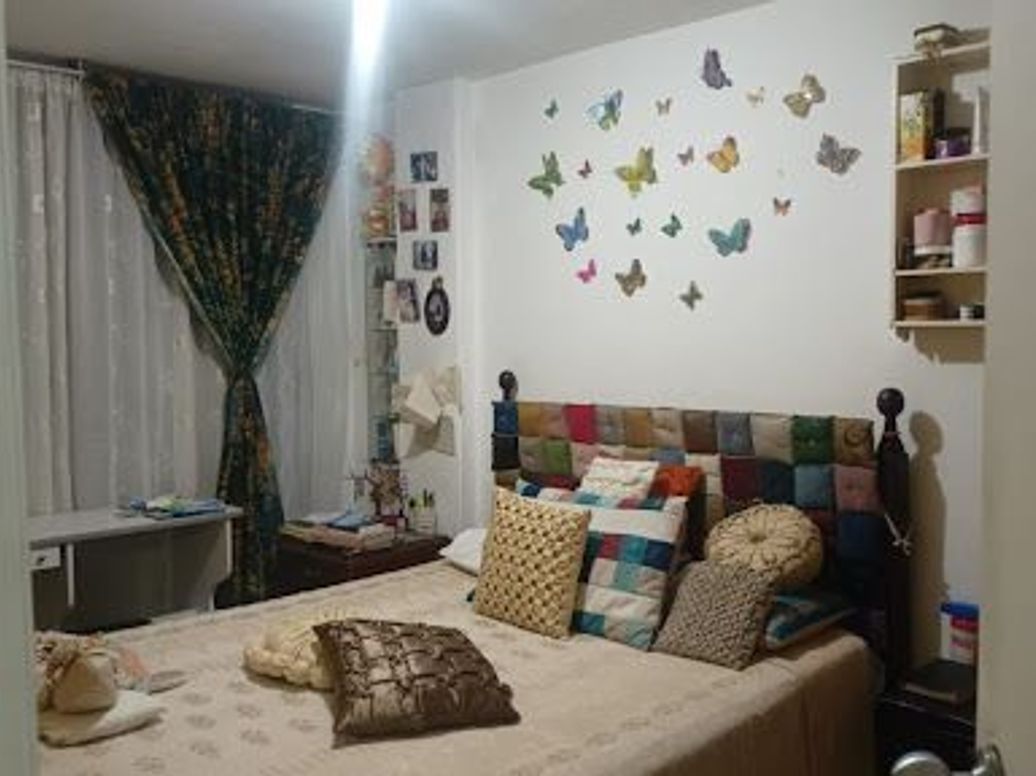 Casa de 6 alcobas en venta en Engativa Centro, Bogotá, 247 m² · foto 15 de 17