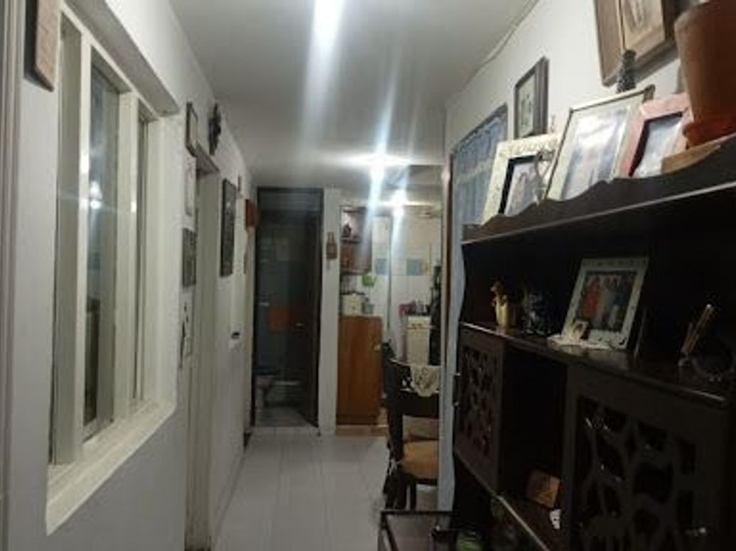 Casa de 6 alcobas en venta en Engativa Centro, Bogotá, 247 m² · foto 6 de 17
