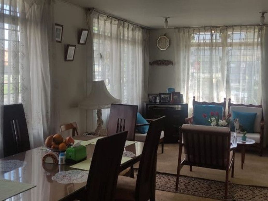 Casa de 4 alcobas en venta en Santa Ana Occidental, Bogotá, 220 m² · foto 3 de 19