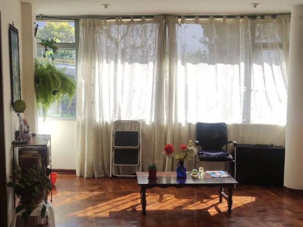 Casa de 4 alcobas en venta en Santa Ana Occidental, Bogotá, 220 m² · foto 5 de 19