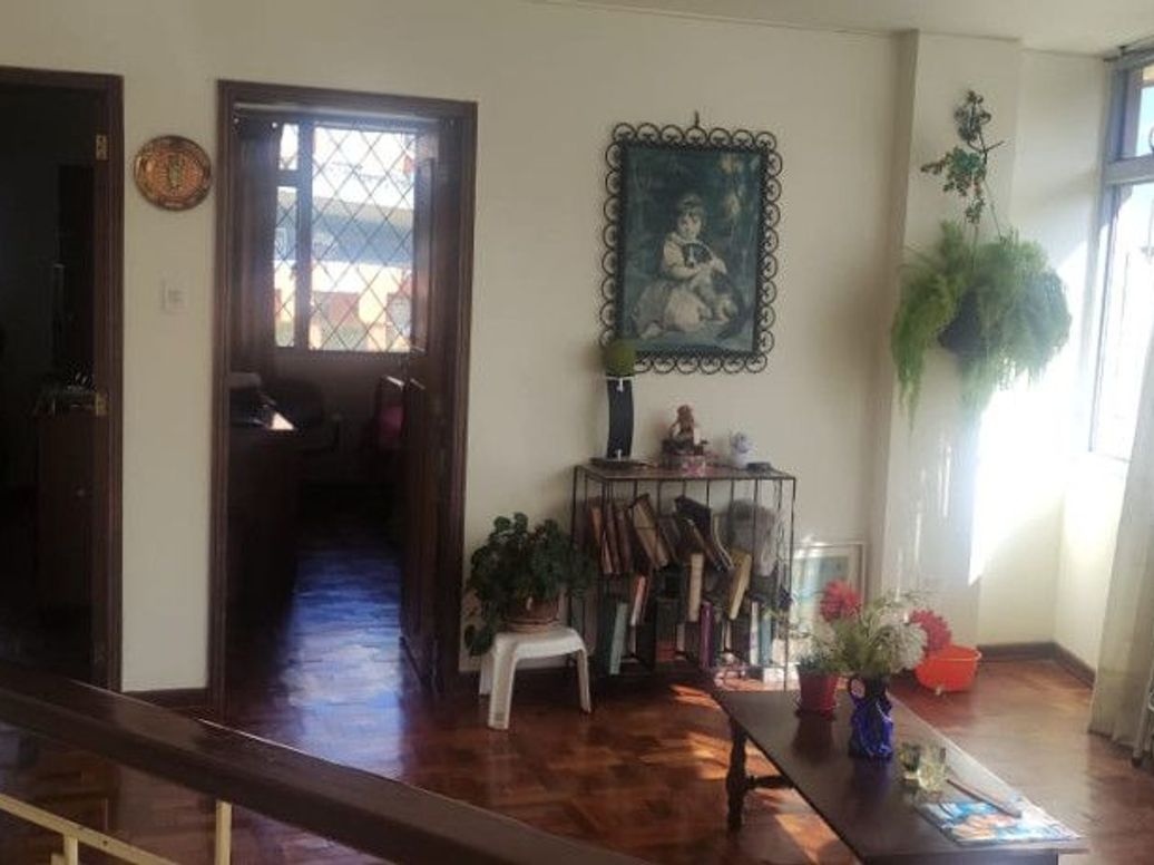 Casa de 4 alcobas en venta en Santa Ana Occidental, Bogotá, 220 m² · foto 7 de 19