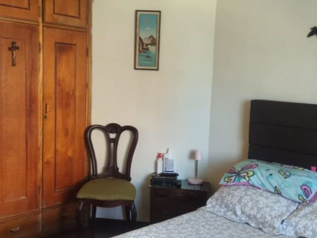Casa de 4 alcobas en venta en Santa Ana Occidental, Bogotá, 220 m² · foto 9 de 19