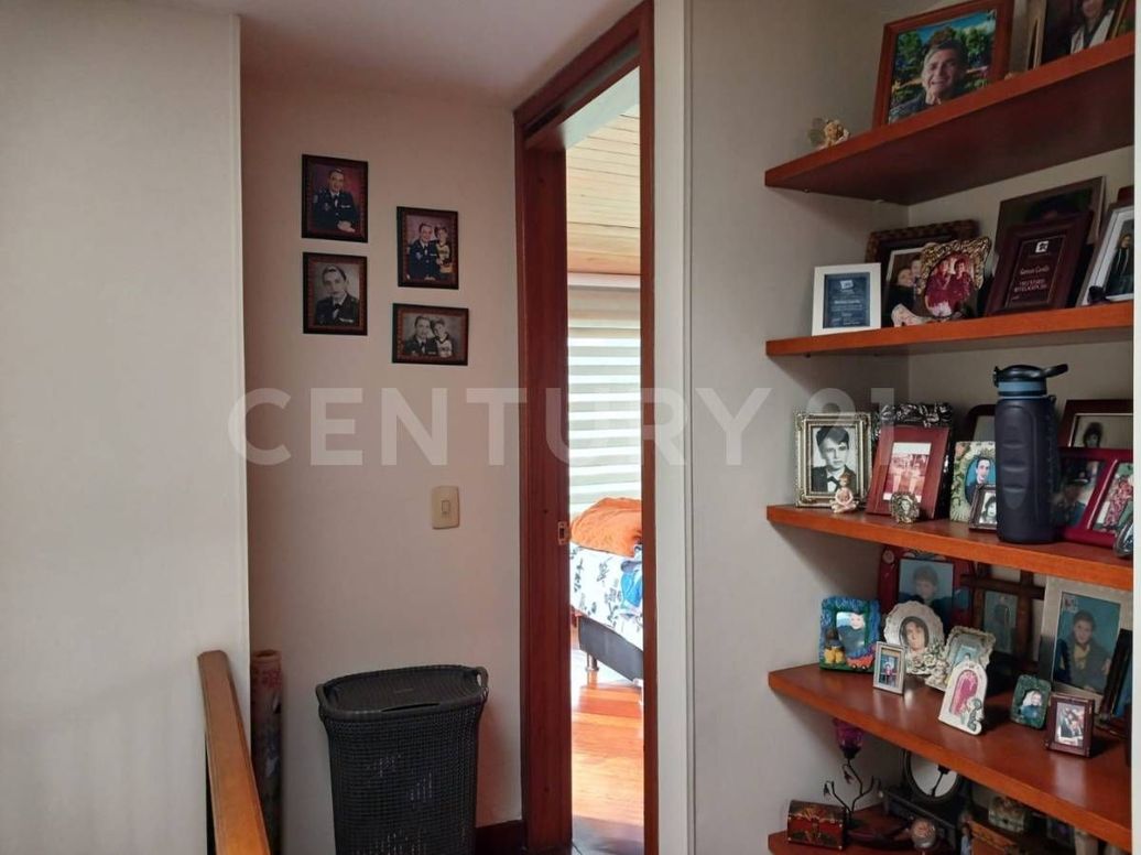 Casa de 3 alcobas en venta en Niza Norte, Bogotá, 163 m² · foto 8 de 20