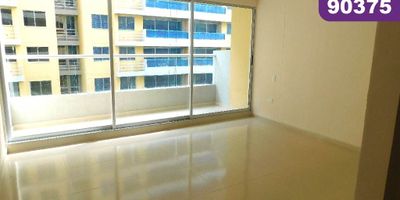 Apartamento en  venta, en la ciudad de Barranquilla ubicado en el sector de puerta dorada, en conjunto residencial, con vigilancia privada las 24 Horas y zonas sociales de entretenimiento, con un área aproximada de 70 mts2 , distribuidos en sala, comedor, 3 habitaciones, 2 baños, cocina tipo semi integral, zona de labores y parqueadero comunal, buena distribución en sus áreas con buenos y modernos acabados, lado sombra, fresco, acogedor, su entorno es tranquilo, residencial con cómodas vías de acceso y facilidad al transporte público cercano, sobre el sector puede encontrar, parques, iglesia, droguerías cercanas y supermercado.
