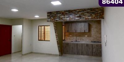 Hermoso Apartamento En Venta Ubicado En La Ciudad De Barranquilla Sector La Victoria, Cuenta Con Un Area De 84.07m2, Consta De Una Amplia Sala Comedor, Tres Habitaciones Con Closet, 1 Mezzanine, Balcón, Cocina Integral, Dos Baños, Area De Labores, Buena Distribución De Sus Areas, Modernos Y Hermosos Acabados, Buena Iluminación Natural, Fresco Y Acogedor, Sector Residencial Y Tranquilo, Con Cómodas Vías De Acceso Y Facilidad Al Transporte Público, Sobre El Sector Puede Encontrar Supermercados, Restaurantes, Parques, Bombas De Gasolina, Parqueadero, Etc