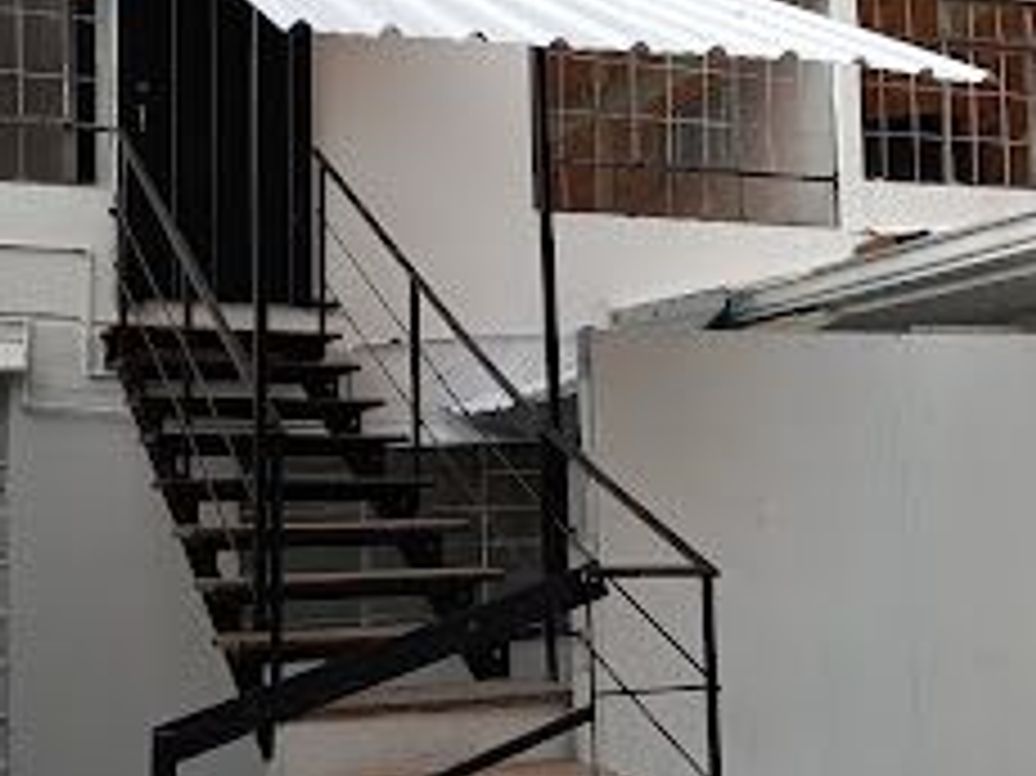 Casa de 6 alcobas en venta en Barrios Unidos, Bogotá, 550 m² · foto 16 de 20