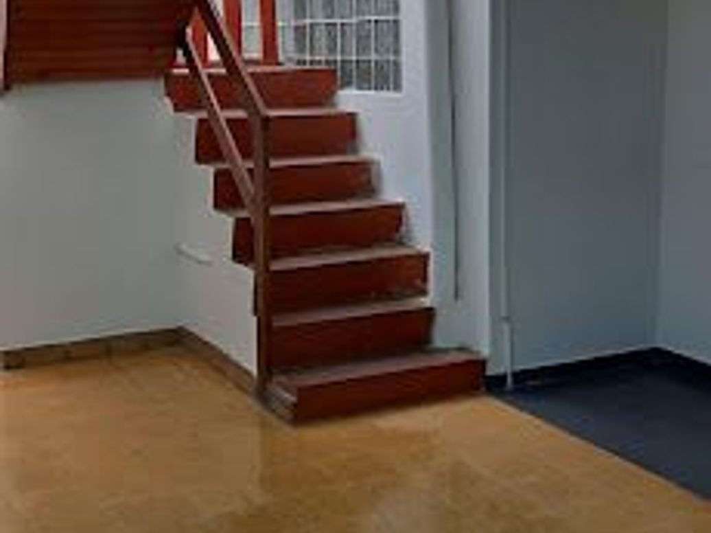 Casa de 6 alcobas en venta en Barrios Unidos, Bogotá, 550 m² · foto 19 de 20