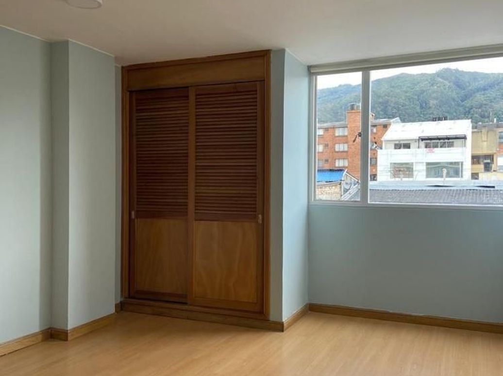 Apartamento de 2 alcobas en venta en Lago Gaitan, Bogotá, 100 m² · foto 8 de 9