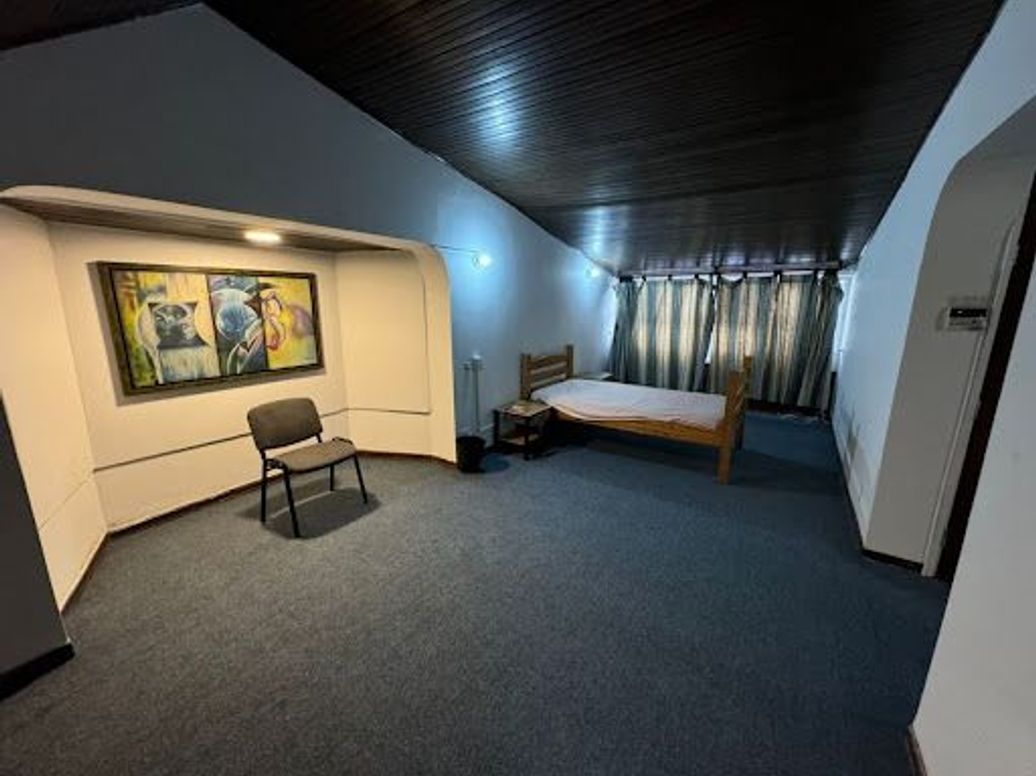 Casa de 6 alcobas en venta en San Martín, Bogotá, 184 m² · foto 11 de 20