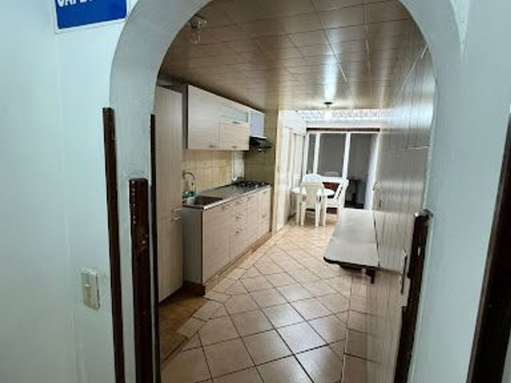 Casa de 6 alcobas en venta en San Martín, Bogotá, 184 m² · foto 10 de 20