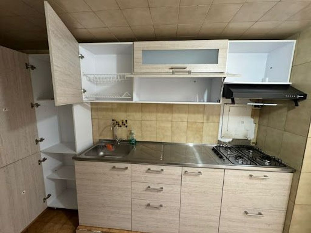 Casa de 6 alcobas en venta en San Martín, Bogotá, 184 m² · foto 19 de 20