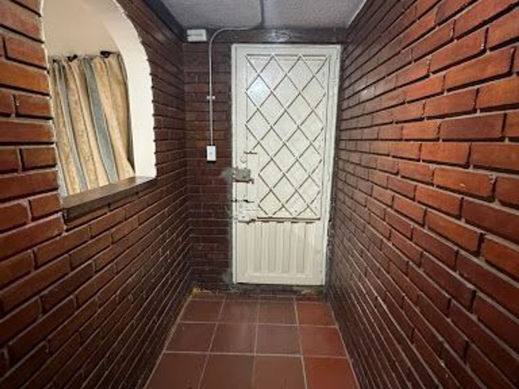 Casa de 6 alcobas en venta en San Martín, Bogotá, 184 m² · foto 13 de 20