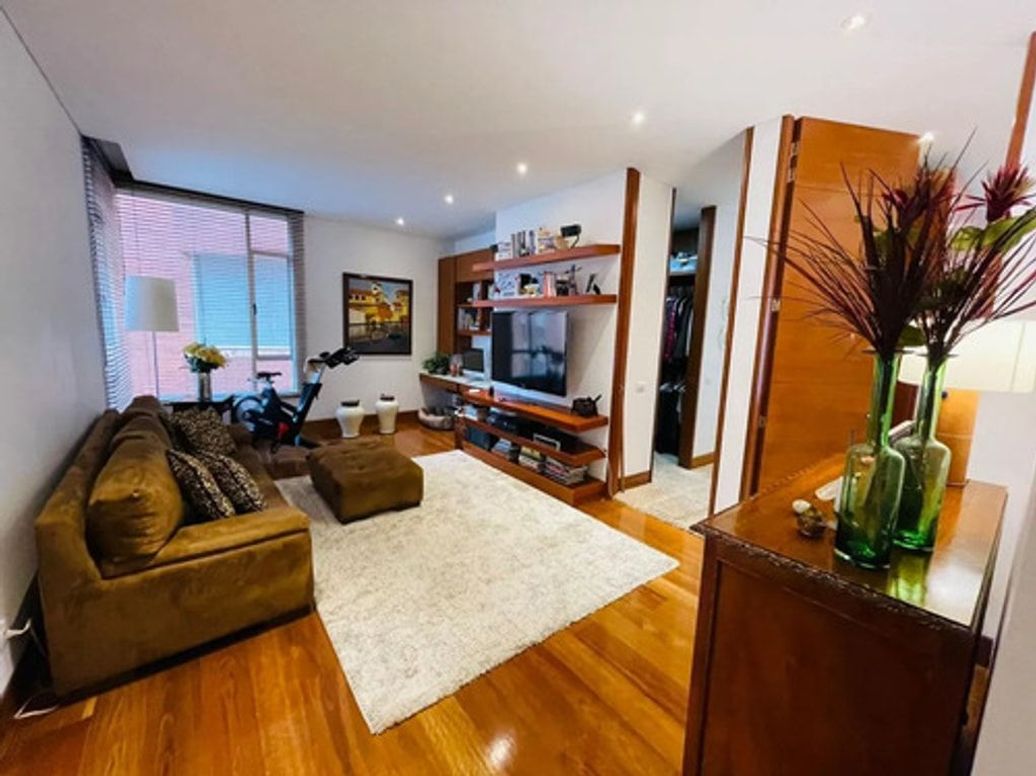 Apartamento de 4 alcobas en venta en Bellavista, Bogotá, 406 m² · foto 9 de 12