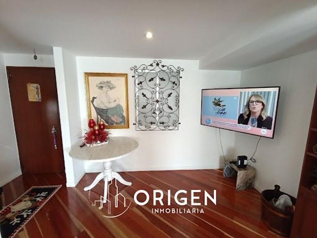 Apartamento de 4 alcobas en venta en Gratamira, Bogotá, 115 m² · foto 2 de 20