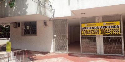 CÓDIGO INTERNO: 24348 – LOCAL COMERCIAL EN EXCLUSIVA ZONA DE LA CIUDAD CONSTA DE 1 BAÑO Y SU USO DE SUELO ES IDEAL PARA OFICINAS. SE ENCUENTRA UBICADO CERCA DE VÍAS PRINCIPALES, PARQUES, COLEGIOS, UNIVERSIDADES, SUPERMERCADOS, TRANSPORTE PÚBLICO E IGLESIAS.