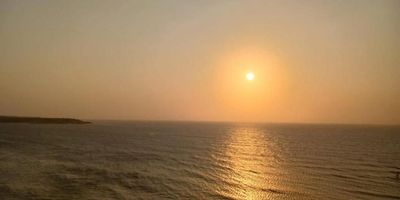 COD 26440- TE OFRECEMOS UN APARTAMENTO AMOBLADO PISO 14 PARA LA VENTA EN EL CONJUNTO TOCAHAGUA, UBICADA EN EXCLUSIVO SECTOR DEL LAGUITO, TIENE 47.73 MT2, EXCELENTES ACABADOS, 1 HABITACION LA PRINCIPAL CON BAÑO Y CON CLOSET, BALCON AMPLIO CON VISTA PANORAMICA AL MAR, CONJUNTO CON ZONAS SOCIALES, UBICADO A 10 MINUTOS DEL CENTRO HISTORICO, RODEADO DE RESTAURANTES, CENTROS COMERCIALES Y SUPERMERCADOS.