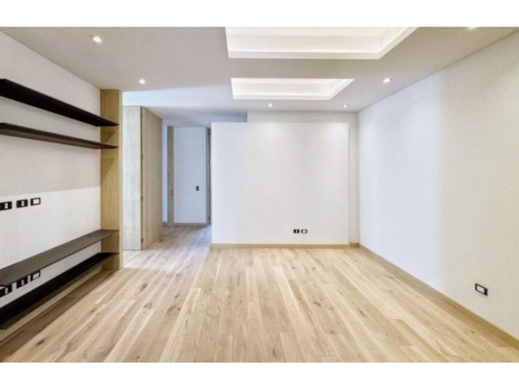 Apartamento de 3 alcobas en venta en Chico, Bogotá, 262 m² · foto 12 de 20