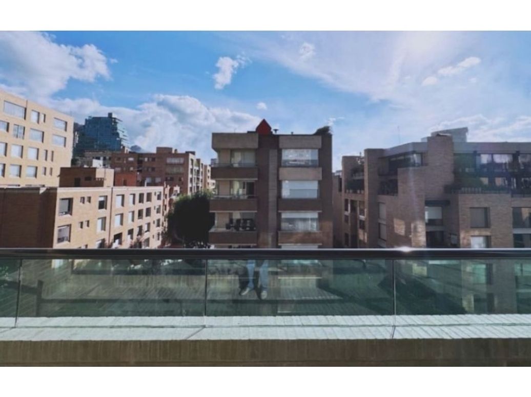 Apartamento de 3 alcobas en venta en Chico, Bogotá, 262 m² · foto 20 de 20