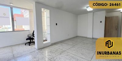 CÓDIGO INTERNO: 26461 - APARTAMENTO CONSTA DE 2 ALCOBAS, 2 BAÑOS, SALA INDEPENDIENTE, CORTINAS, PUNTO DE CONEXIÓN PARA AIRES, ESTUFA A GAS, COCINA SEMI INTEGRAL, ZONA DE ROPAS, DIVISIONES EN BAÑOS, PISO DE GRANITO Y LOZA DE CONCRETO. EL EDIFICIO CUENTA CON VIGILANCIA 24/7, GARAJE CUBIERTO, CITÓFONO Y SALÓN DE REUNIONES. SE ENCUENTRA UBICADO CERCA DE VÍAS PRINCIPALES, PARQUES, COLEGIOS, UNIVERSIDADES, SUPERMERCADOS, TRANSPORTE PÚBLICO E IGLESIAS.