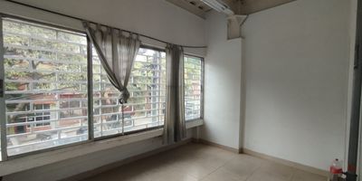 Nunca es tarde para cumplir el sueno de tener tu propio negocio, este espacio espera por ti. Comunicate con nuestro asesor para que te brinde mas informacion