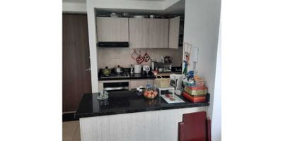 VENTA O PERMUTA DE APARTAMENTO EN BARRIO ALARCÓN EN BUCARAMANGA COD: 706

 

??PRECIO $ 350 MILLONES

? ADMINISTRACIÓN 250 MIL PESOS 

 CONSTA DE:

✅ ??78 METROS 

✅NOVENO PISO 

?TRES HABITACIONES 

??DOS BAÑOS 

✅SALA COMEDOR AMPLIA

? COCINA INTEGRAL

??MIRADOR

?? PARQUEADERO ESCRITURADO.

? ASCENSOR 

✅ZONA SOCIAL 

?BBQ 

✅JAKUSSI 

? SAUNA

✅SALON SOCIAL

?DOCUMENTOS AL DIA 

 

AGENDA TU CITA: *300* *3681* *081*
