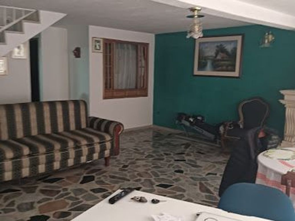 Casa de 6 alcobas en venta en Lago De Suba, Bogotá, 230 m² · foto 8 de 20