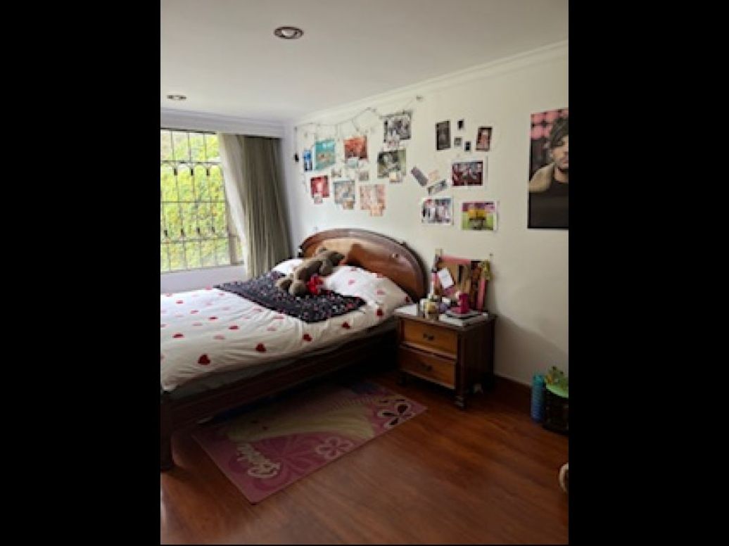 Casa de 3 alcobas en venta en Santa Barbara Alta, Bogotá, 390 m² · foto 5 de 11