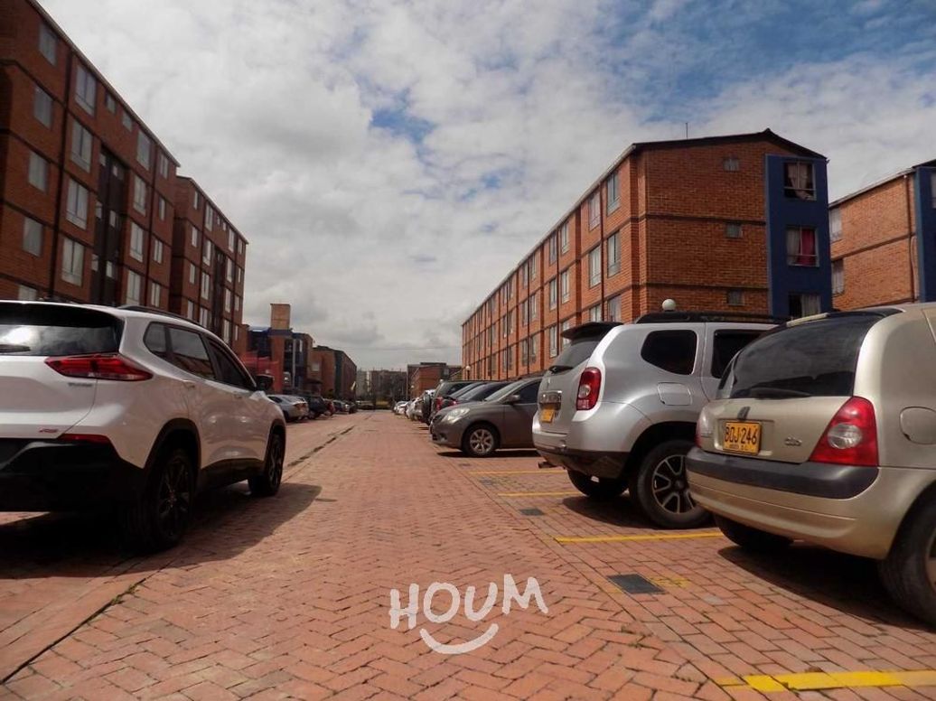 Apartamento de 3 alcobas en venta en Campo Alegre, Bogotá, 59 m² · foto 15 de 18