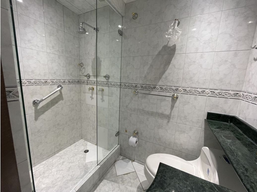 Casa en venta en Cedritos, Bogotá · foto 9 de 20